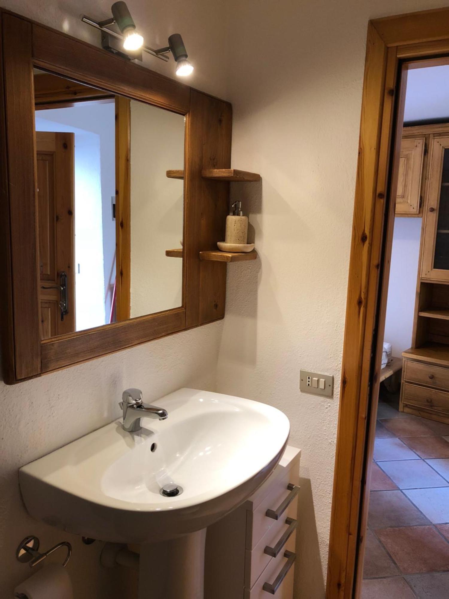 L'Intimita Apartment Aosta Bagian luar foto